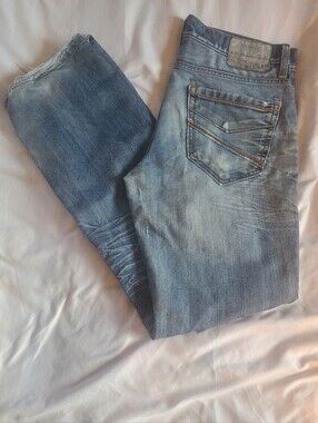 Helix Instinct Is A Virtue Distressed Slim Boot Denim Jeans, Men's Sz 32x32